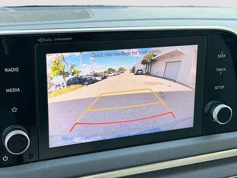 Used 2022 Hyundai Sonata SEL w/ Convenience Package FWD image 12