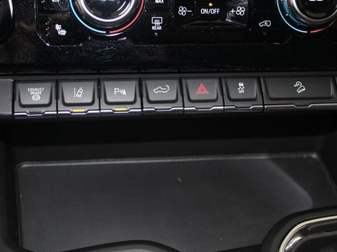 Used 2025 GMC Sierra 2500 Denali w/ Denali Reserve Package image 48