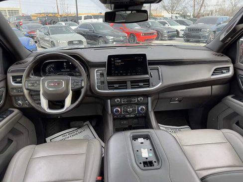 Used 2023 GMC Yukon SLT w/ Max Trailering Package image 21