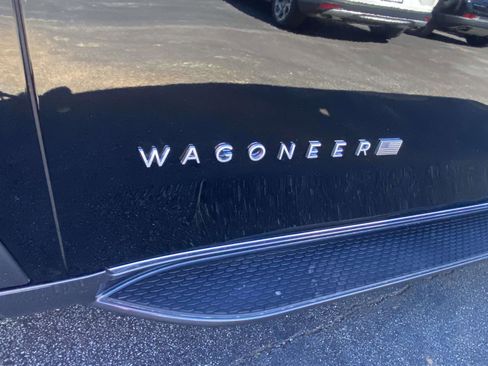 Used 2022 Jeep Wagoneer Series I image 31