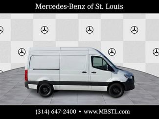 New 2026 Mercedes-Benz Sprinter 2500 video 2