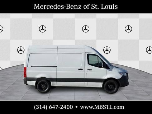 New 2026 Mercedes-Benz Sprinter 2500 image 2