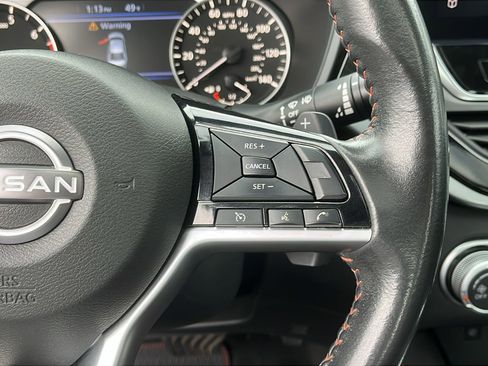 Used 2024 Nissan Altima 2.5 SR w/ SR Premium Package image 13