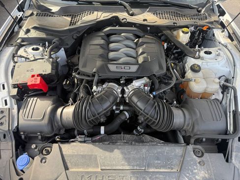 Used 2025 Ford Mustang GT Premium image 20