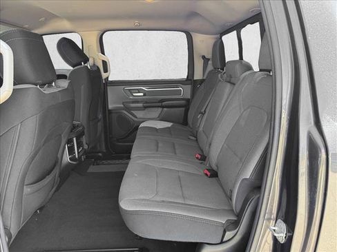 Used 2020 RAM 1500 Big Horn AWD/4WD image 17