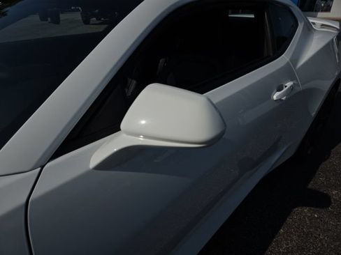 Used 2019 Chevrolet Camaro SS RWD image 34