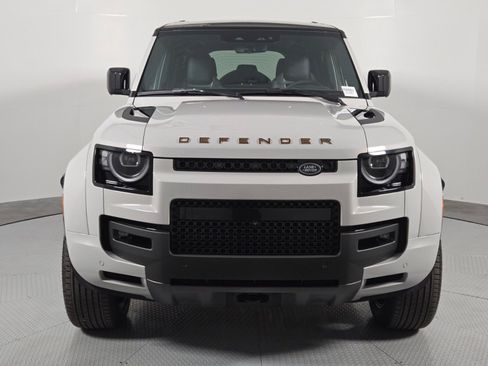 New 2026 Land Rover Defender 110 OCTA AWD/4WD image 8