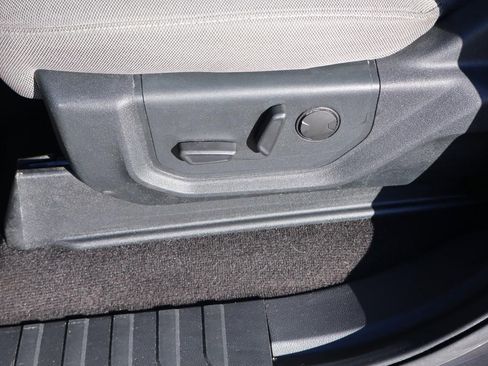 Used 2020 Ford F150 XLT w/ Equipment Group 302A Luxury image 10