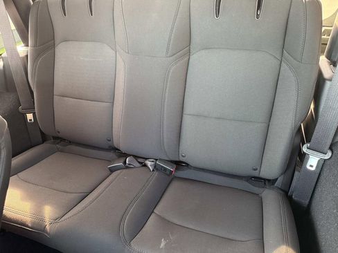 Used 2018 Jeep Wrangler Sport image 13