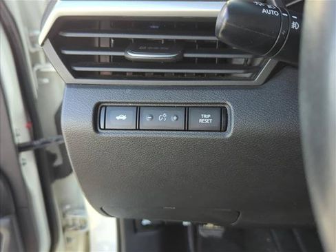 Used 2020 Nissan Altima 2.5 SR FWD image 14