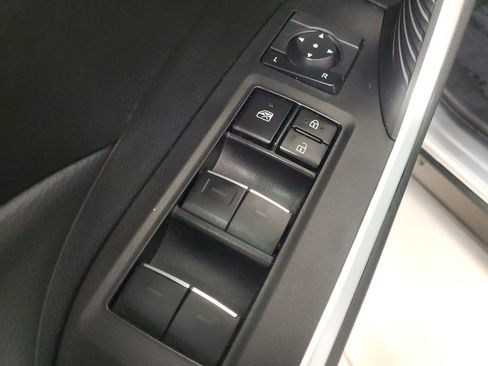 Used 2024 Toyota RAV4 XLE image 18