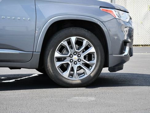 Used 2021 Chevrolet Traverse Premier w/ LPO, Floor Liner Package AWD/4WD image 9