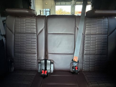 Used 2021 Cadillac Escalade Sport Platinum w/ Heavy-Duty Trailer Package image 15