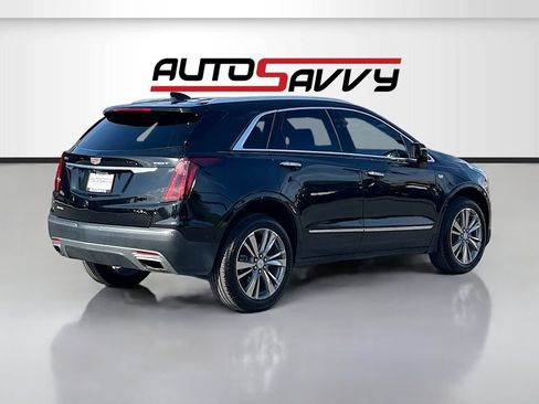Used 2024 Cadillac XT5 Premium Luxury w/ Technology Package FWD image 7