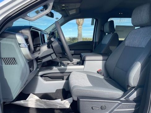 New 2026 Ford F250 XLT w/ XLT Premium Package image 21
