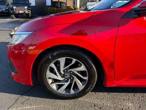 Used 2016 Honda Civic EX image 11