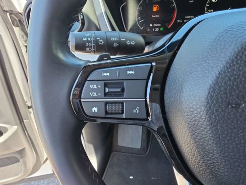 Certified 2025 Honda Pilot EX-L image 22