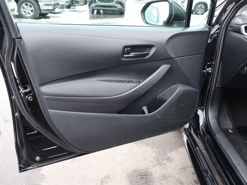 Used 2024 Toyota Corolla LE image 21