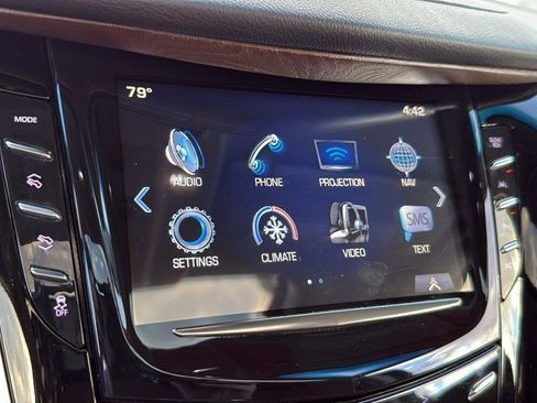 Used 2018 Cadillac Escalade Premium Luxury image 33