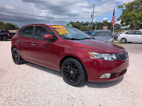 Used 2011 Kia Forte SX w/ Tech Pkg FWD image 1