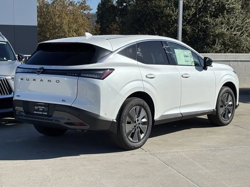 New 2025 Nissan Murano SL image 3