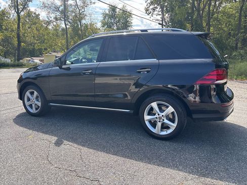 Used 2018 Mercedes-Benz GLE 350 4MATIC w/ Premium 2 Package image 17