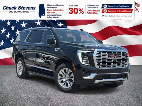 Used 2025 GMC Yukon Denali RWD image 3