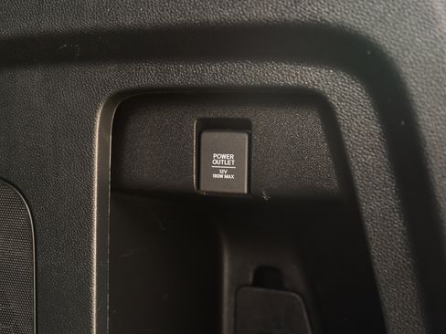 Certified 2023 Honda Odyssey Sport image 47