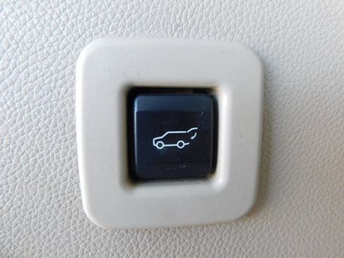 Used 2008 Ford Expedition EL Limited image 6