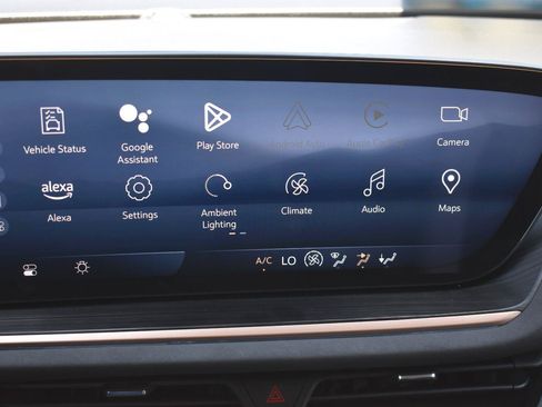 Used 2024 Buick Envision Sport Touring AWD/4WD image 25
