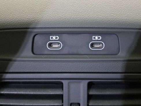 New 2025 Audi Q5 Premium Plus image 32