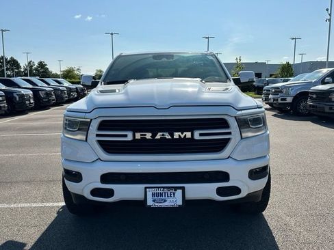 Used 2023 RAM 1500 Laramie AWD/4WD image 2