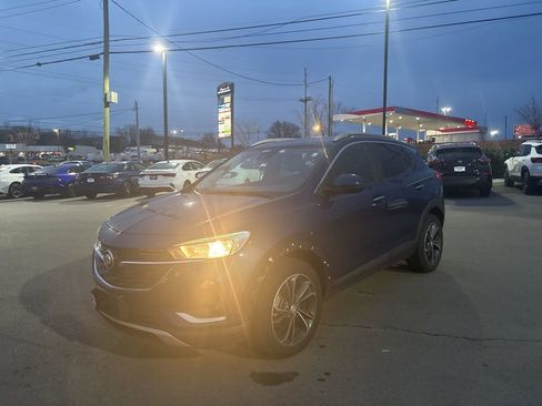 Used 2020 Buick Encore GX Select image 5