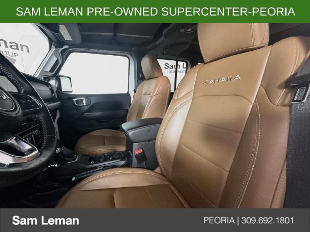 Used 2023 Jeep Wrangler Unlimited Sahara w/ Cold Weather Group AWD/4WD image 21