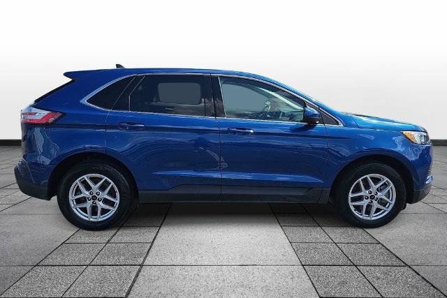 Used 2024 Ford Edge SEL AWD/4WD image 4
