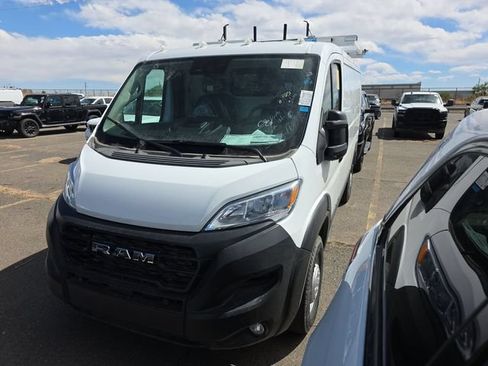 Used 2025 RAM ProMaster 2500 w/ Safety Group FWD image 1