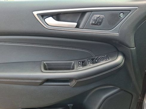 Certified 2024 Ford Edge Titanium AWD/4WD image 12