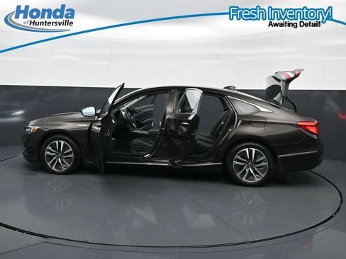 Used 2018 Honda Accord Touring image 50