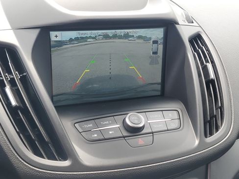 Used 2019 Ford Escape SEL AWD/4WD image 17