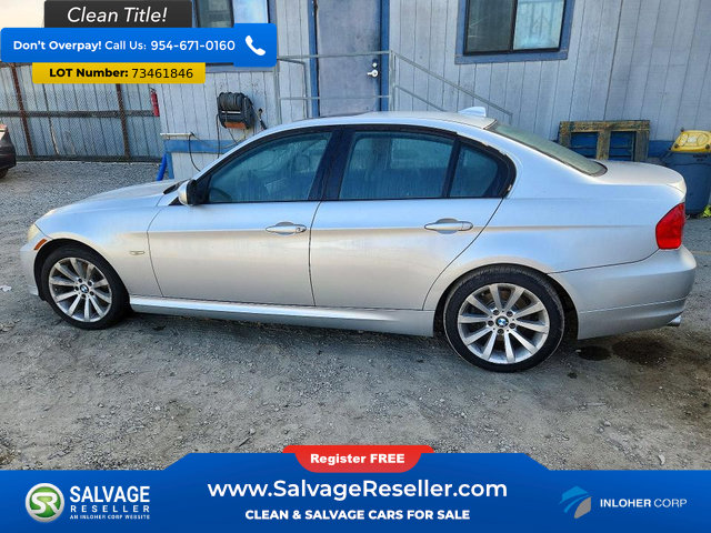 Used 2011 BMW 328i Sedan RWD image 3