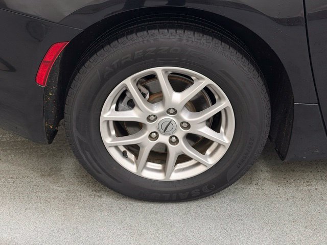 Used 2025 Chrysler Pacifica Select FWD image 28
