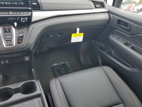New 2026 Honda Odyssey Sport-L image 18