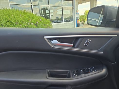Used 2024 Ford Edge SEL w/ Convenience Package AWD/4WD image 17