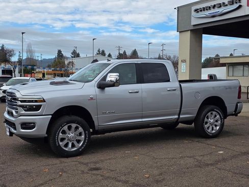 New 2026 RAM 3500 Laramie image 39