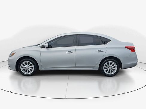 Used 2019 Nissan Sentra SV FWD image 10