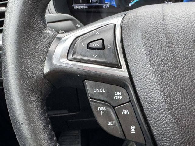 Used 2022 Ford Edge Titanium AWD/4WD image 24