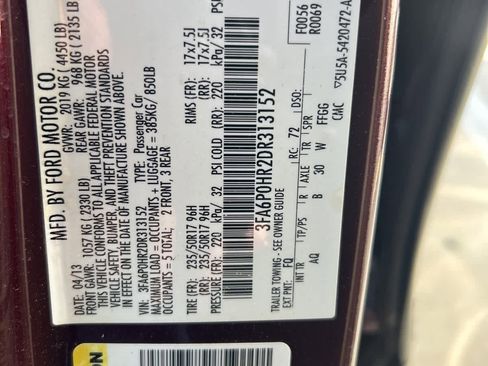 Used 2013 Ford Fusion SE image 9