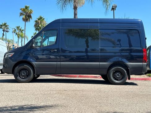 Used 2024 Mercedes-Benz Sprinter 144 Cargo image 6