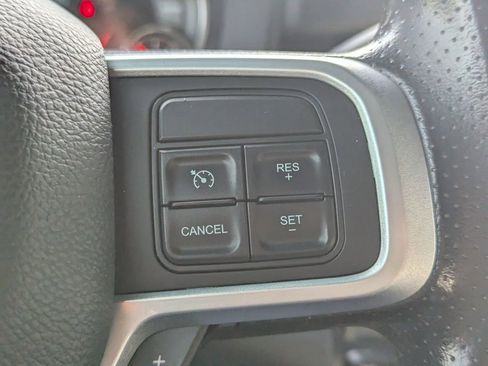 Used 2022 RAM 2500 Big Horn AWD/4WD image 25