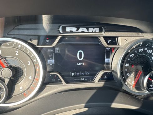 New 2026 RAM 3500 Big Horn AWD/4WD image 34